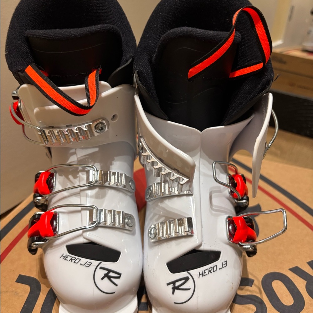 Rossignol White Ski Boots with Black and Red Accents